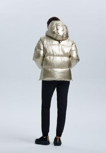 Спортивная куртка