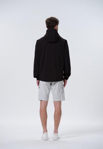 Спортивная куртка