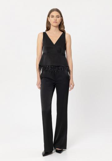 Блузка без рукавов