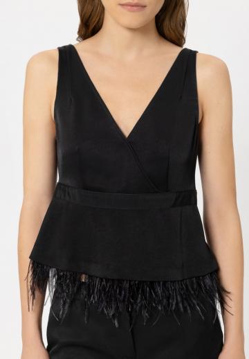 Блузка без рукавов