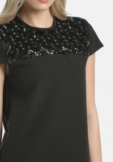 Короткое платье