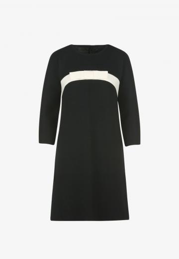 Вязаное платье