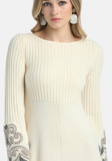 Вязаное платье