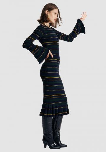 Платье футляр