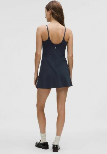 Спортивное платье