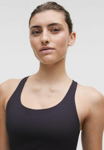 Спортивный бюстгальтер