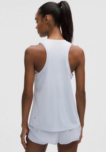 Спортивный топ