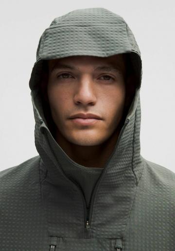 Спортивная кофта