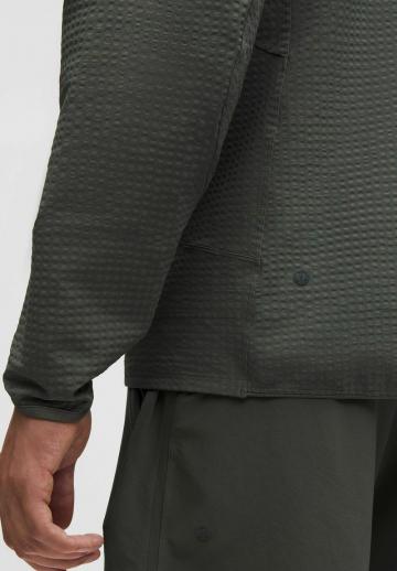 Спортивная куртка