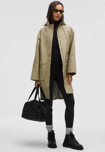 Спортивная куртка