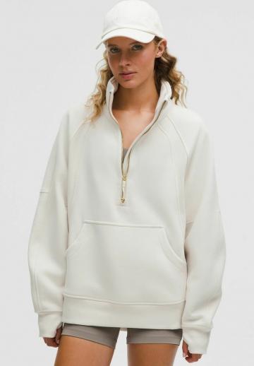 Спортивная толстовка