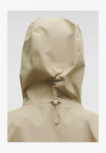 Спортивная куртка