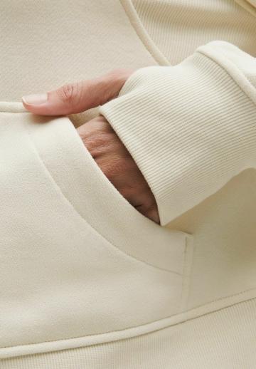 Спортивная толстовка