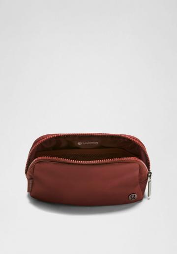 Сумка на пояс