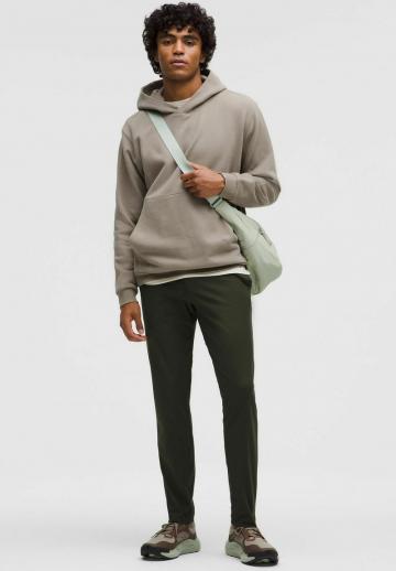 Спортивная кофта