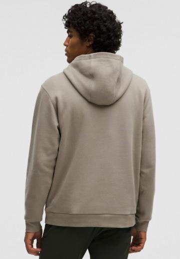 Спортивная кофта