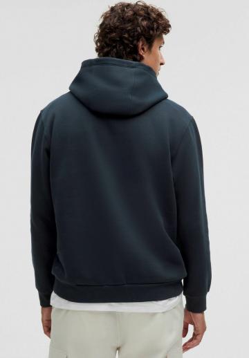 Спортивная кофта