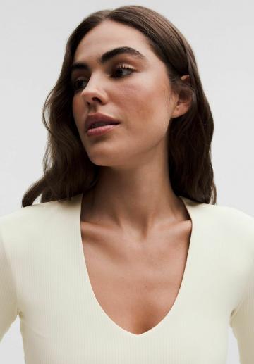 Спортивная майка