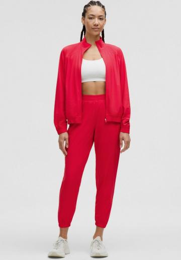 Спортивная куртка