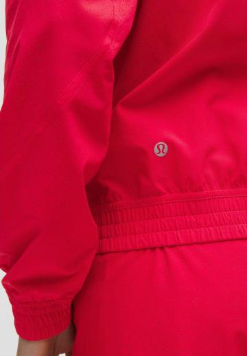 Спортивная куртка