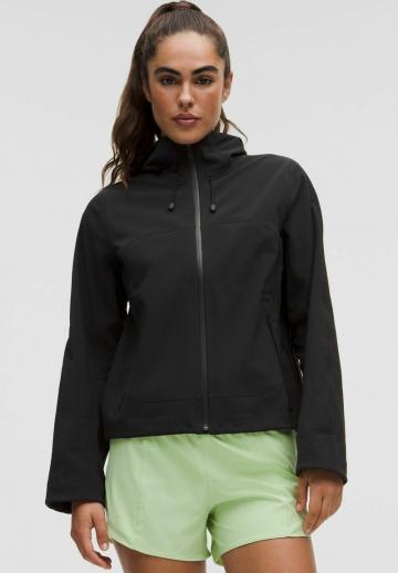 Спортивная куртка