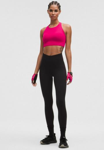 Спортивный бюстгальтер