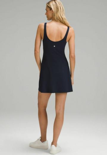 Спортивное платье