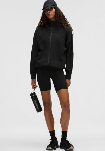 Спортивная толстовка