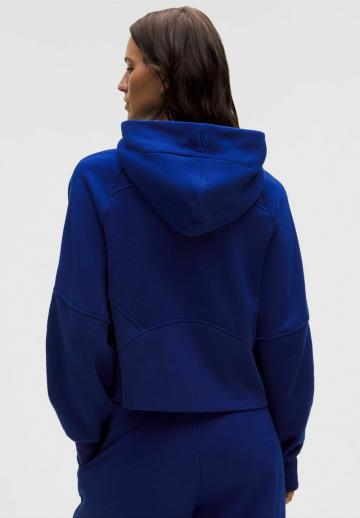 Спортивная толстовка