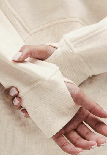 Спортивная толстовка