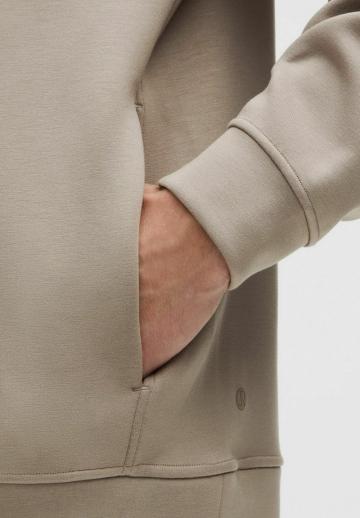 Спортивная кофта