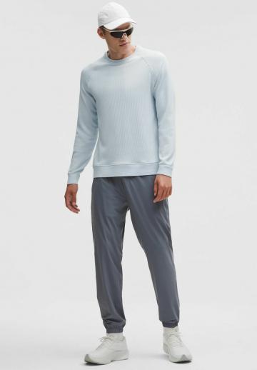 Спортивная кофта