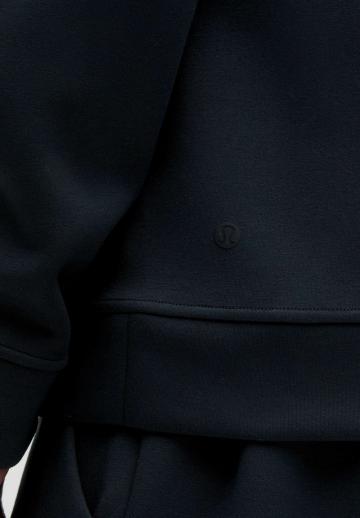 Спортивная кофта