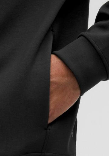 Спортивная кофта