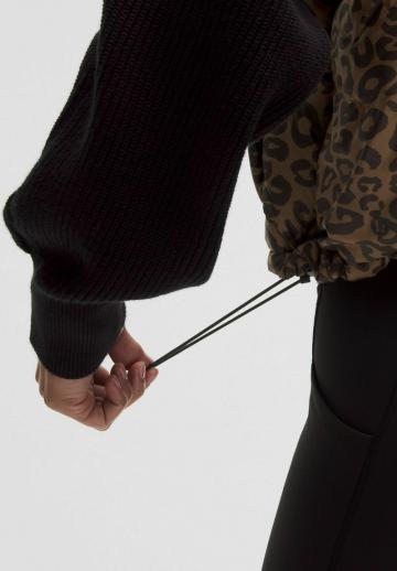 Пуховой жилет