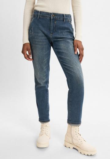 Короткие джинсы