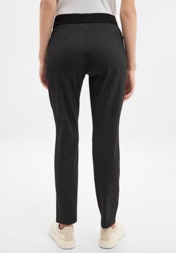 Спортивные штаны