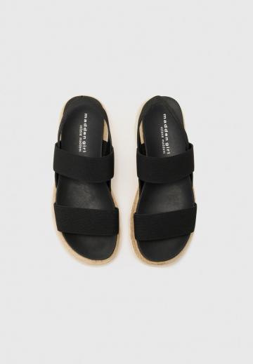 Босоножки на платформе