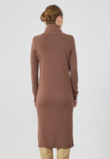 Платье футляр