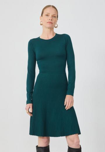 Платье футляр