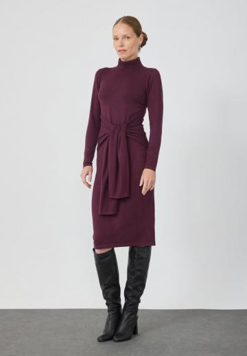 Платье футляр