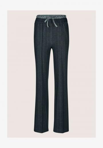 Прямые брюки