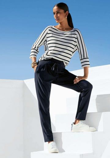 Пуловер с рукавом три четверти