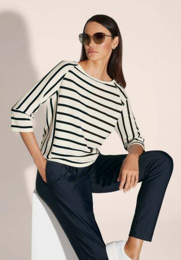 Пуловер с рукавом три четверти