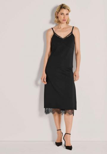 Топ на бретельках