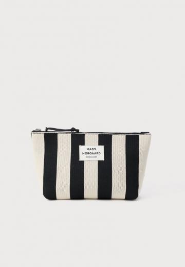 Косметичка