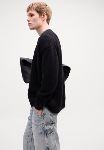 Вязаная кофта