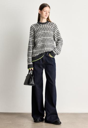 Длинный пуловер