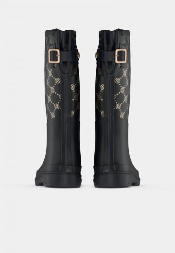 Резиновые сапоги