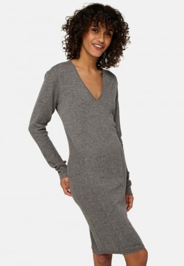 Платье футляр